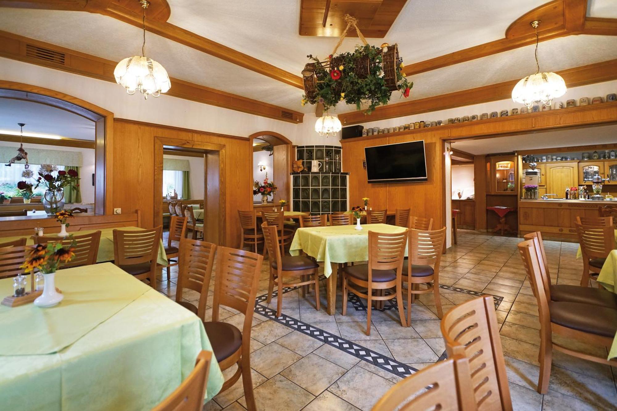 Landhotel Gasthof Zwota Klingenthal Exteriör bild