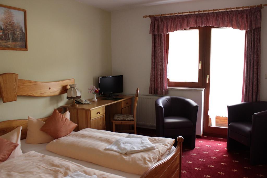 Landhotel Gasthof Zwota Klingenthal Exteriör bild